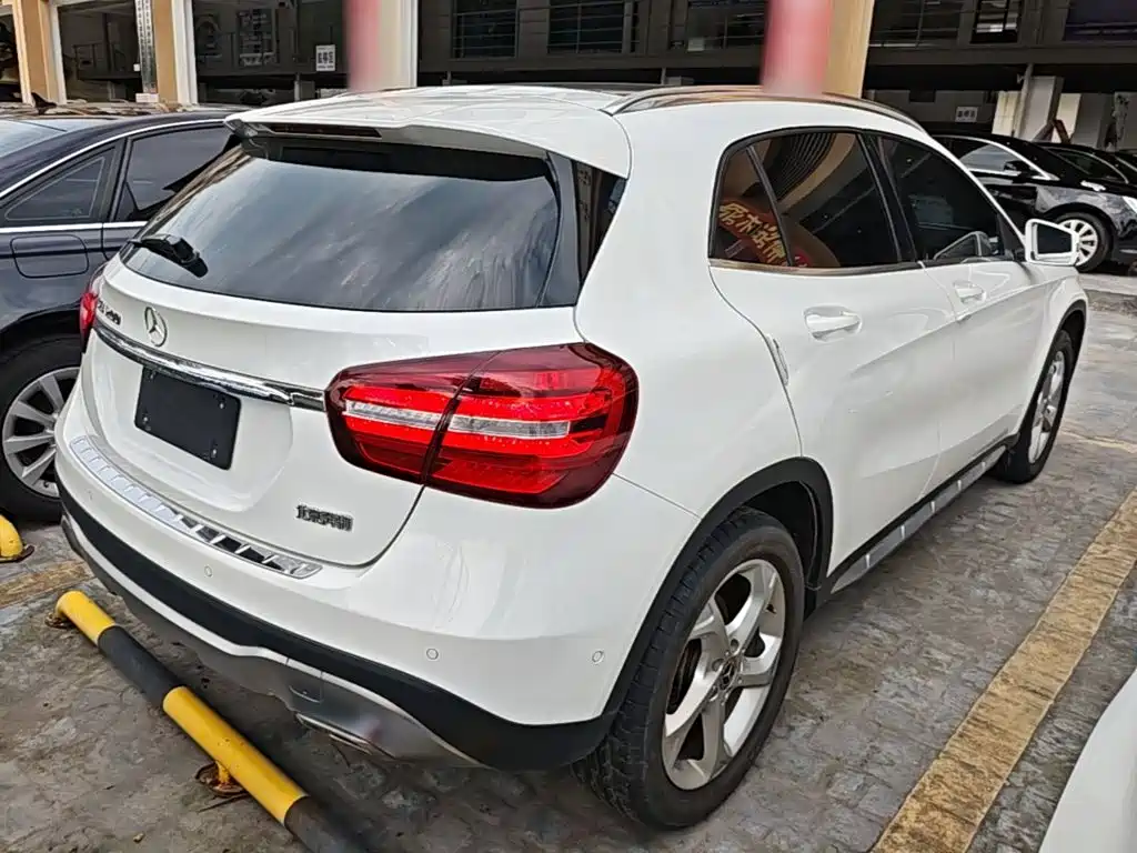Mercedes-Benz GLA 2017 — фото 7