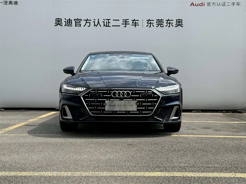 Audi A7L 2023 — фото 2