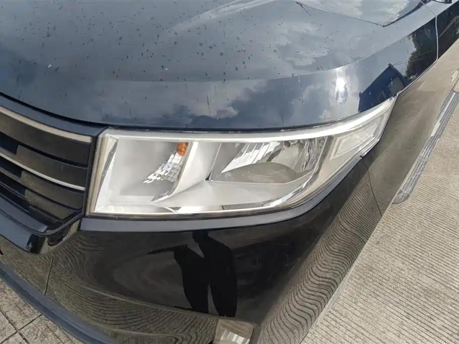 Wuling Hongguang PLUS 2020
