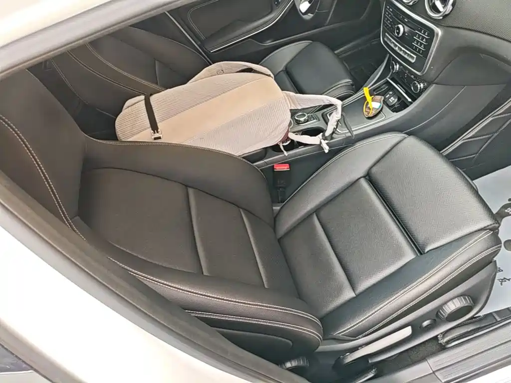 Mercedes-Benz GLA 2017 — фото 25