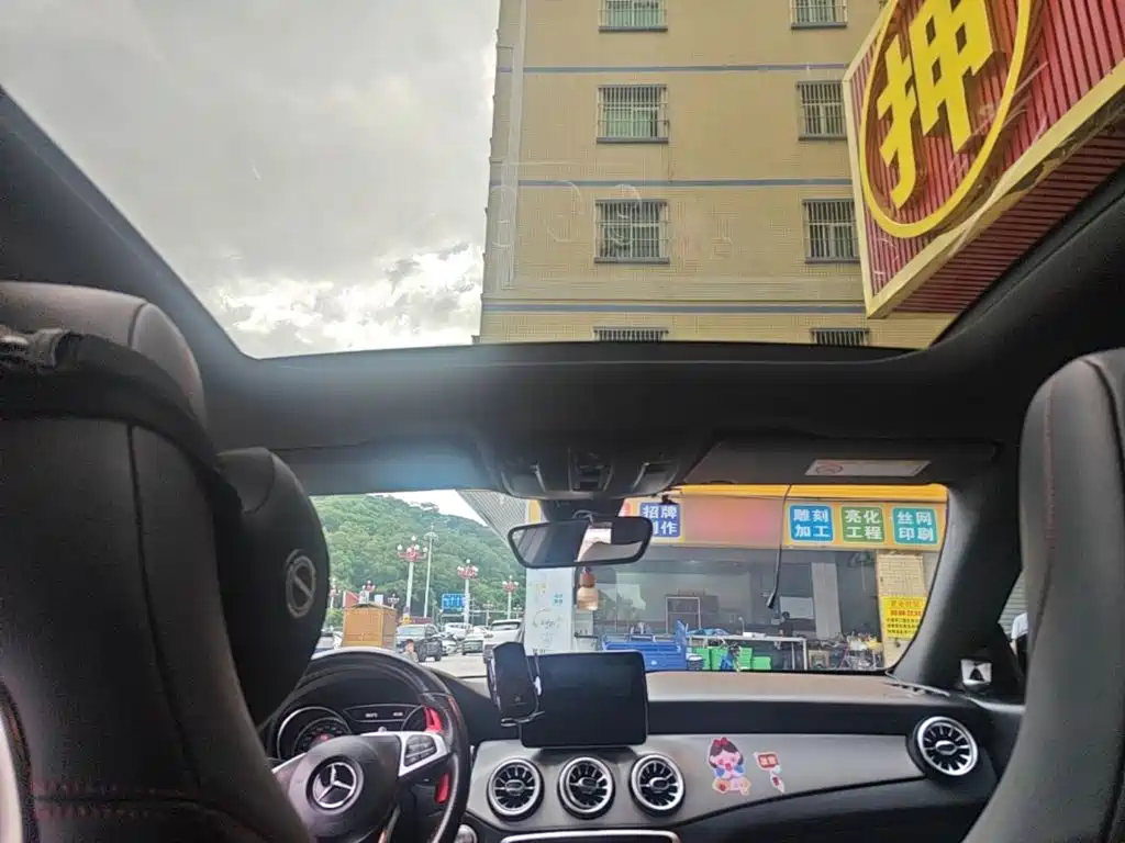 Mercedes-Benz CLA 2018 — фото 18