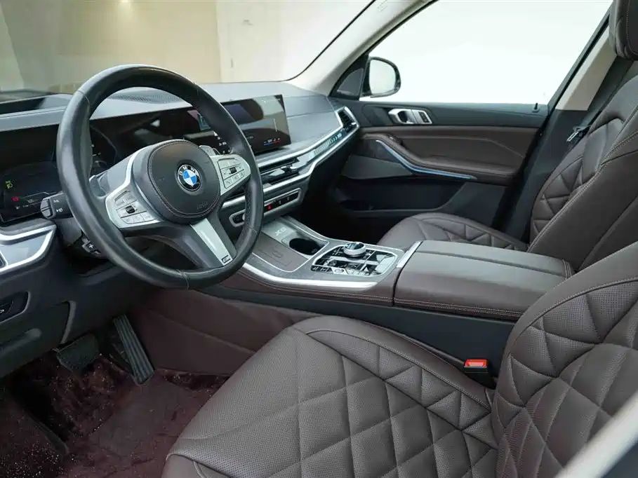 BMW X5 2024 — фото 10