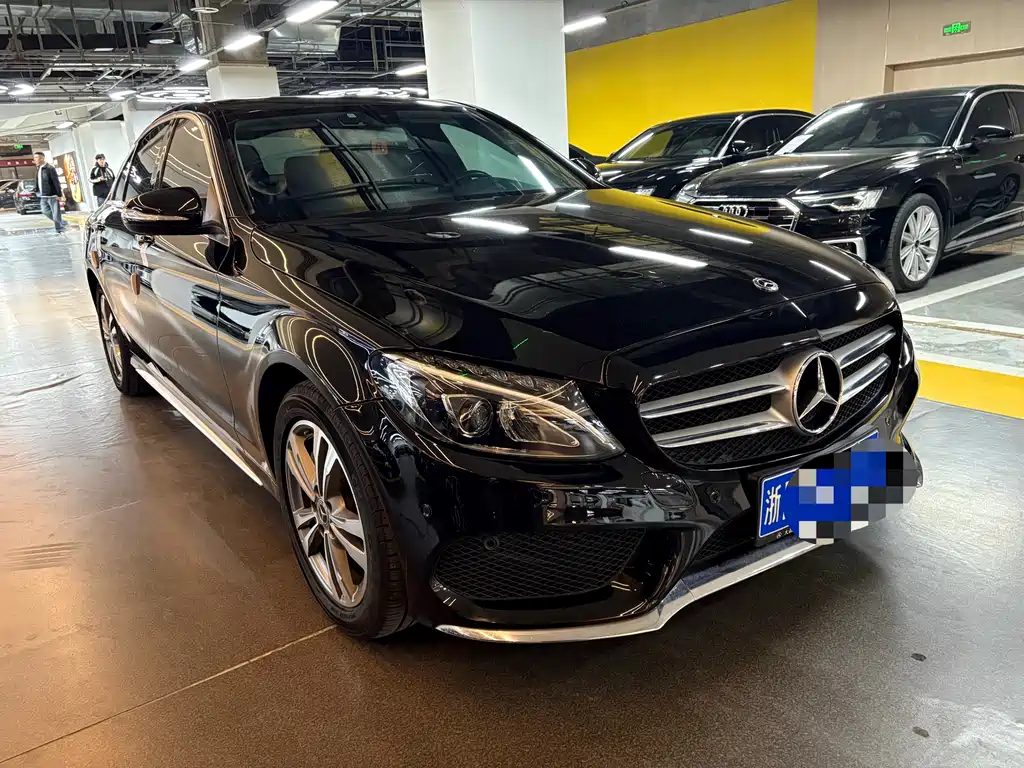 Mercedes-Benz C-Class 2018 — фото 3