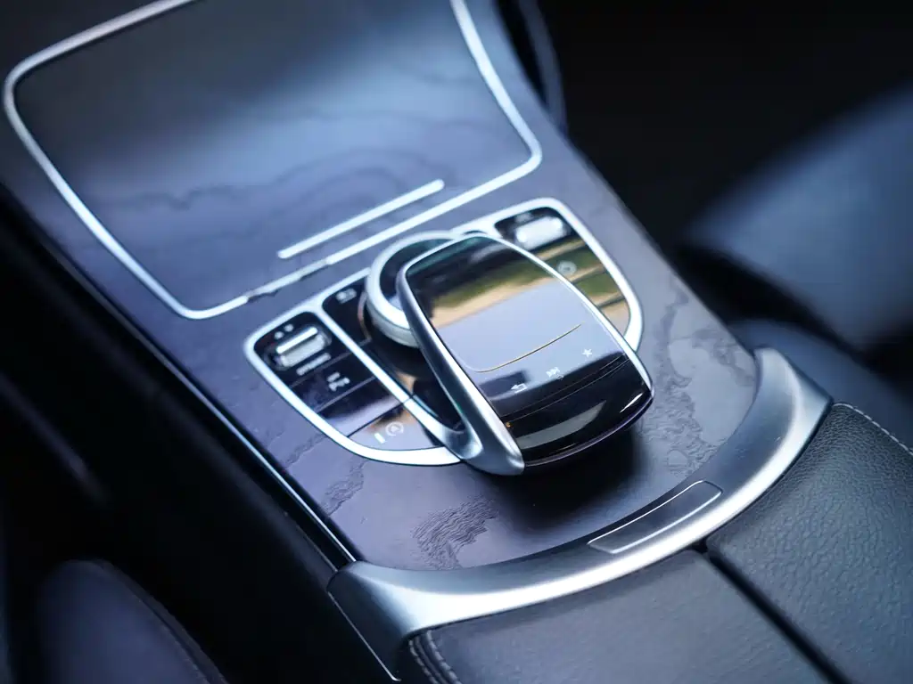 Mercedes-Benz C-Class 2017 — фото 20