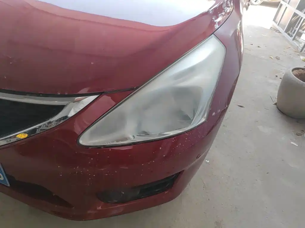 Nissan Tiida 2015 — фото 24
