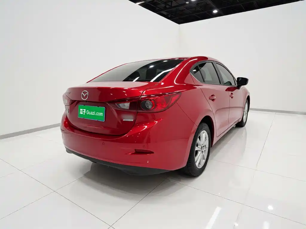 Mazda 3 Axela 2015 — фото 7