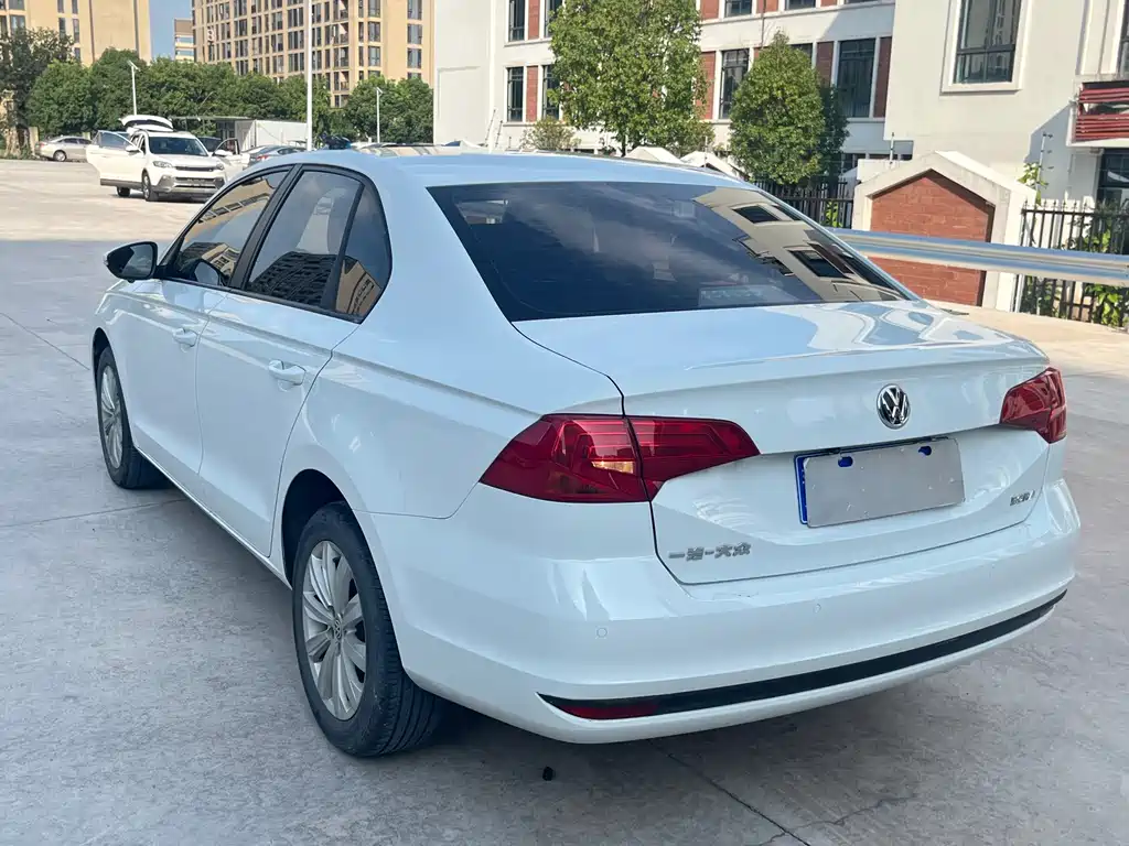 Volkswagen Bora 2022