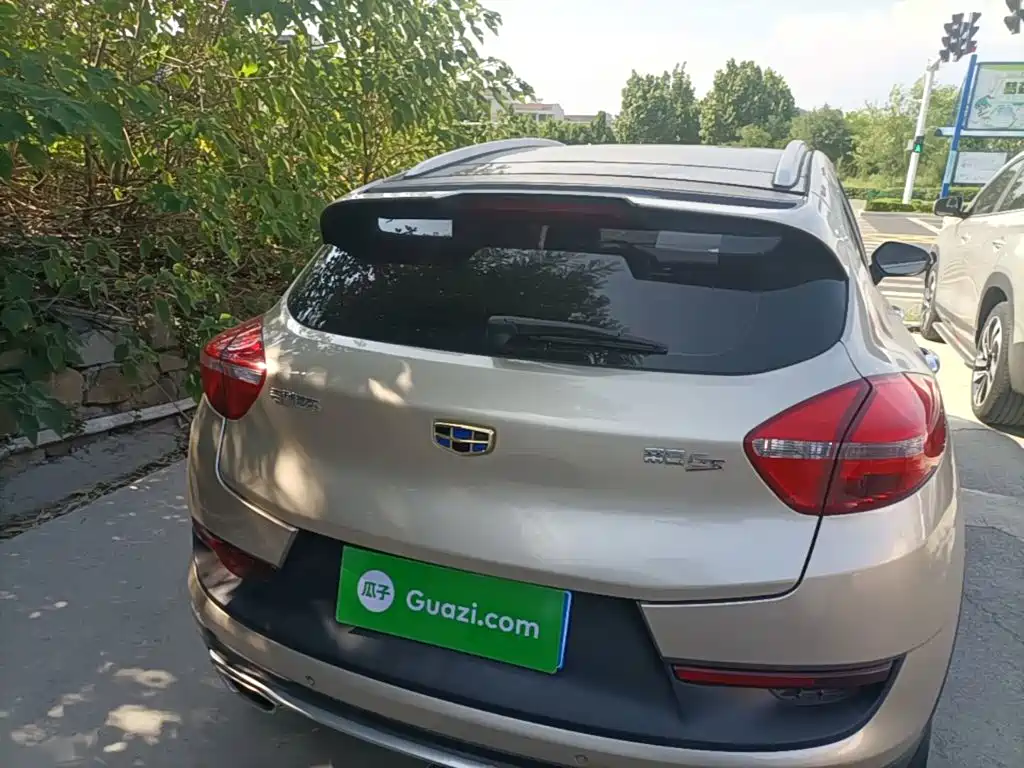 Geely Emgrand GS 2018