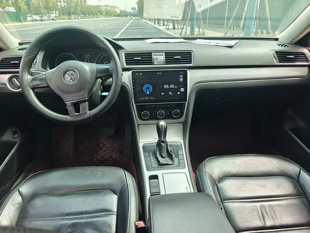 Volkswagen Passat 2015
