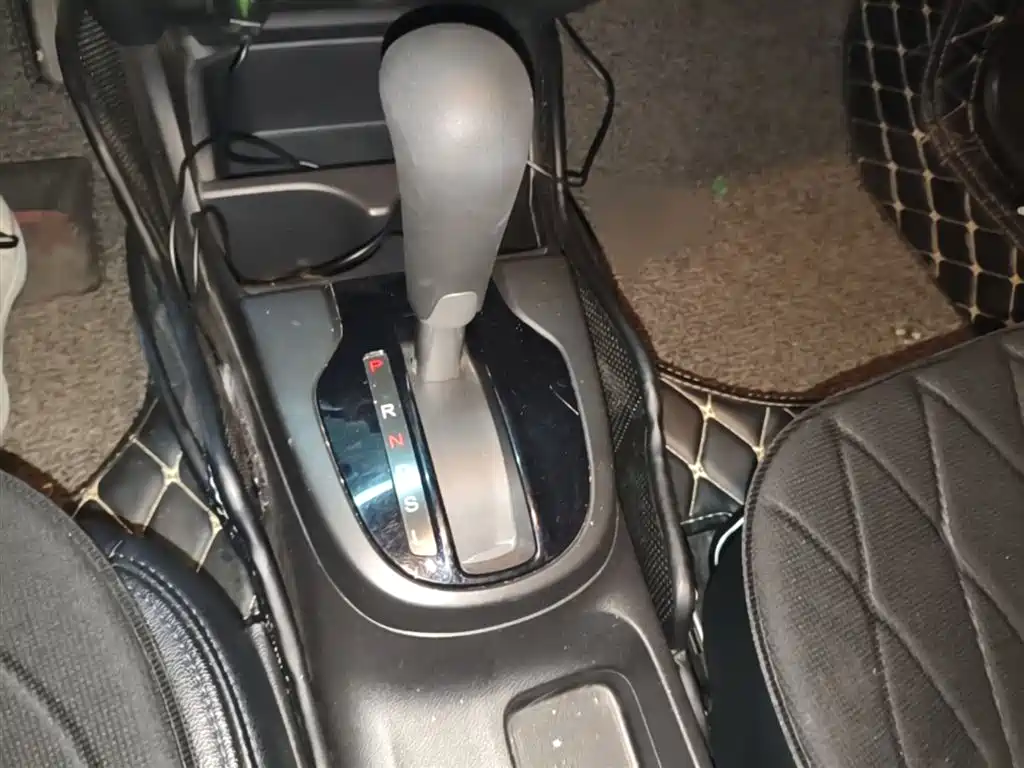 Honda Fit 2018 — фото 7