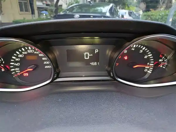 Peugeot 308S 2015