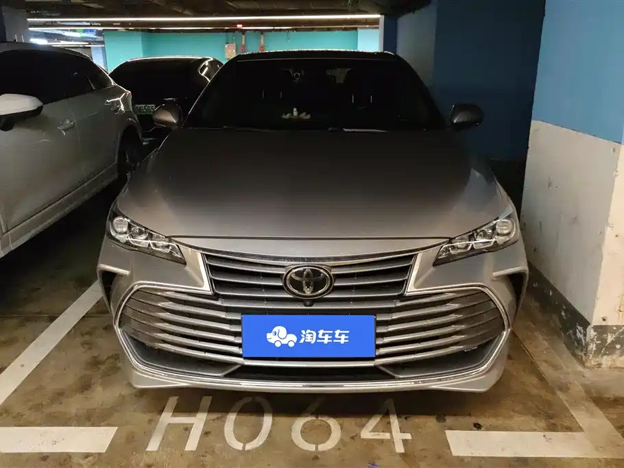 Toyota Avalon 2020