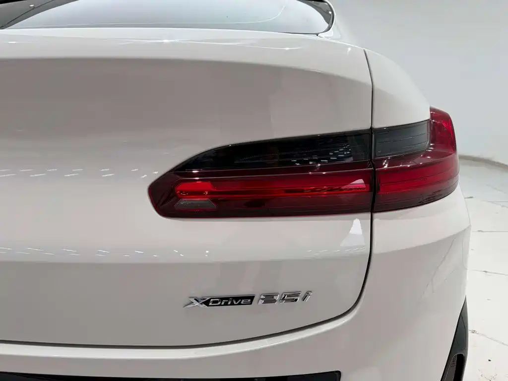 BMW X4 2023 — фото 10