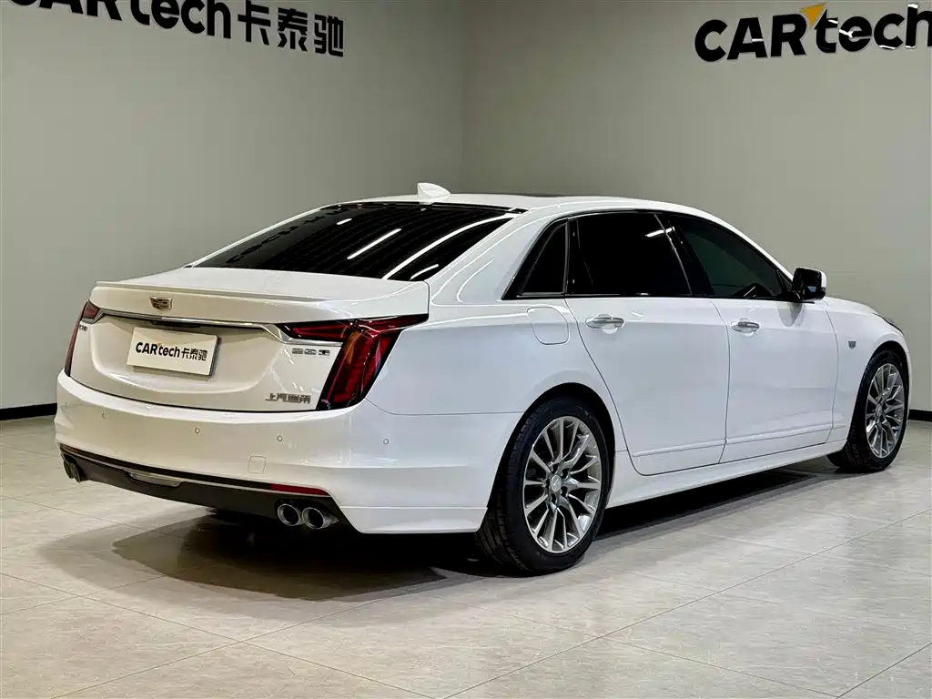 Cadillac CT6 2022 — фото 4