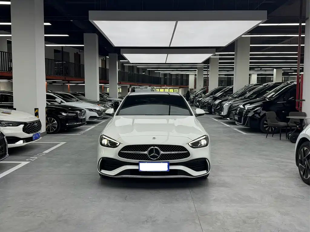 Mercedes-Benz C-Class 2022 — фото 2