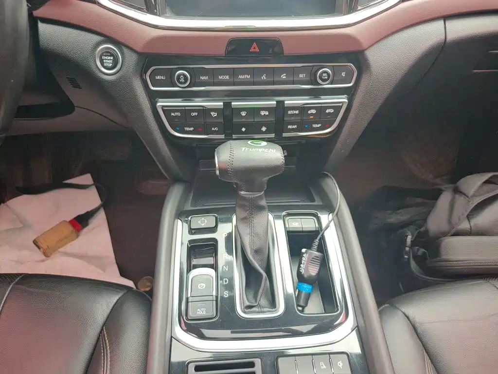 GAC Motor Trumpchi GS8 2018 — фото 14