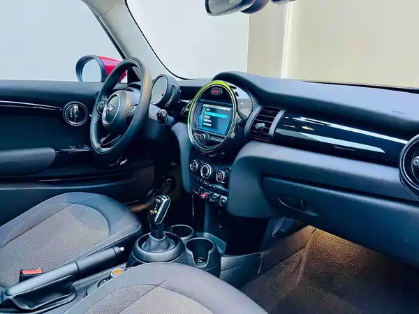 MINI MINI 2020
