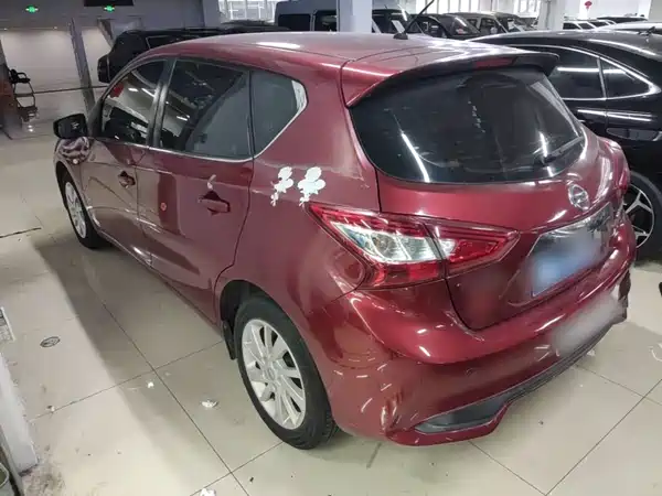 Nissan Tiida 2018