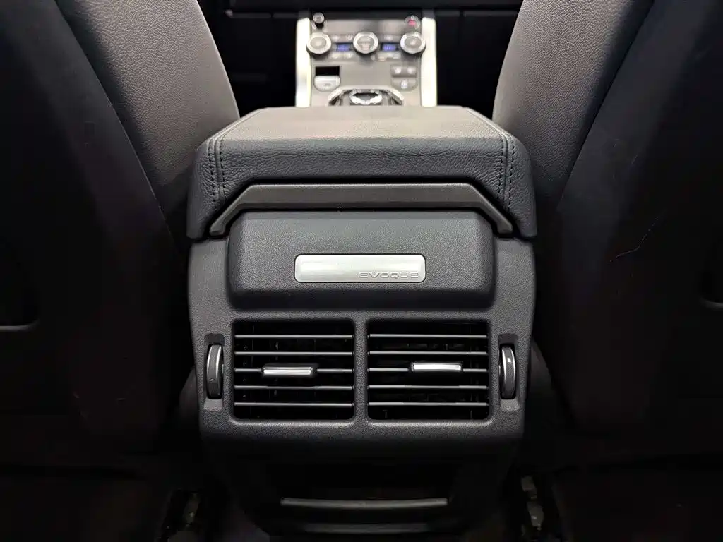 Land Rover Evoque 2018 — фото 28
