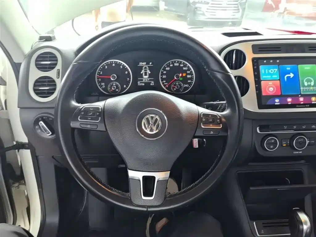 Volkswagen Tiguan 2019 — фото 11