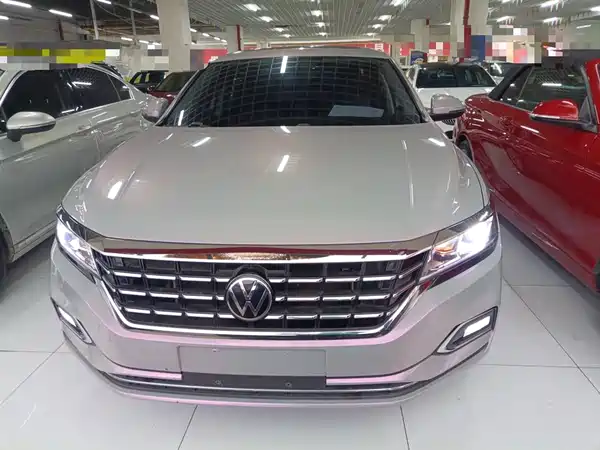 Volkswagen Passat 2020
