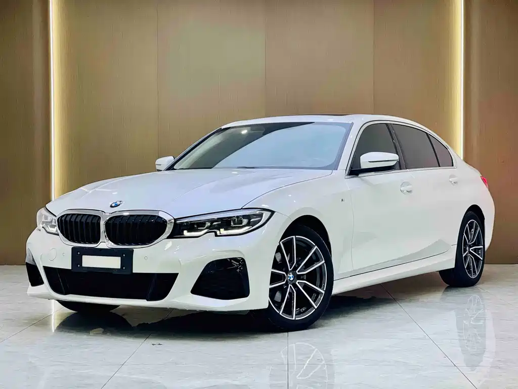BMW 3 Series 2021