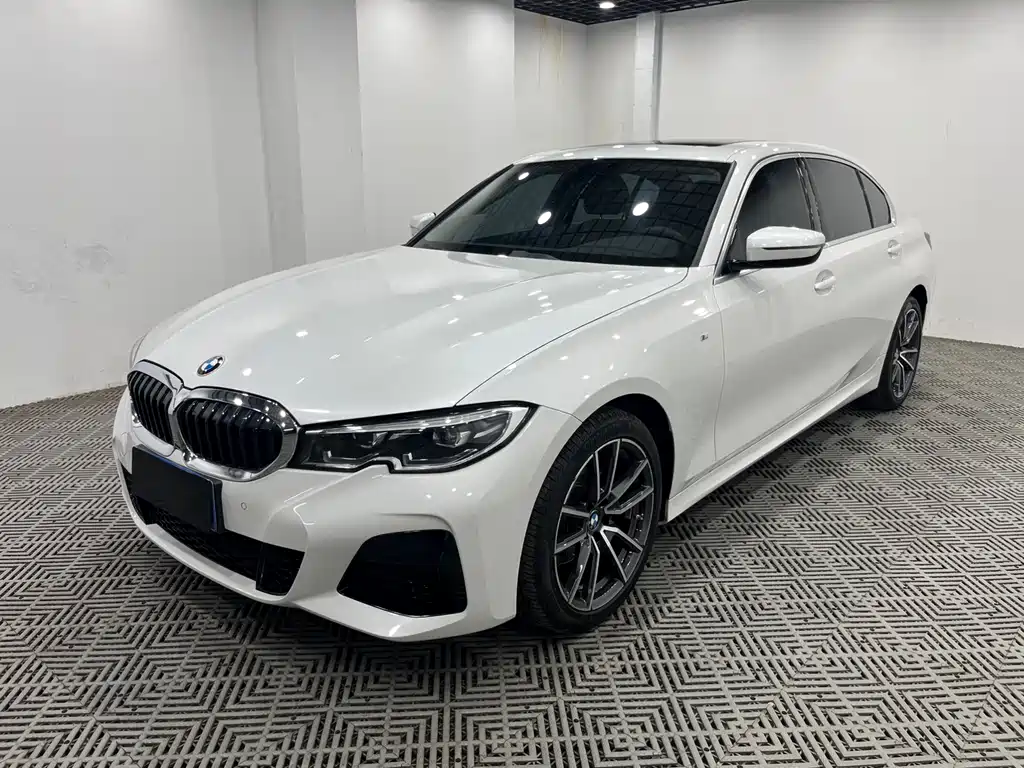 BMW 3 Series 2022
