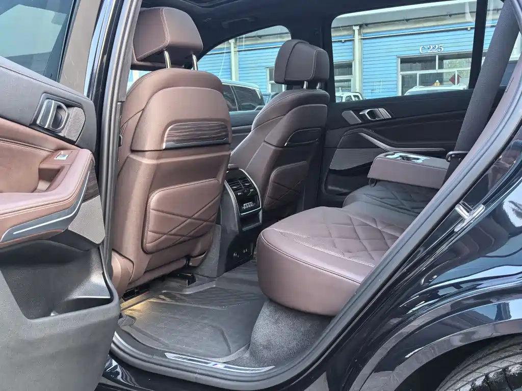 BMW X5 2022 — фото 11