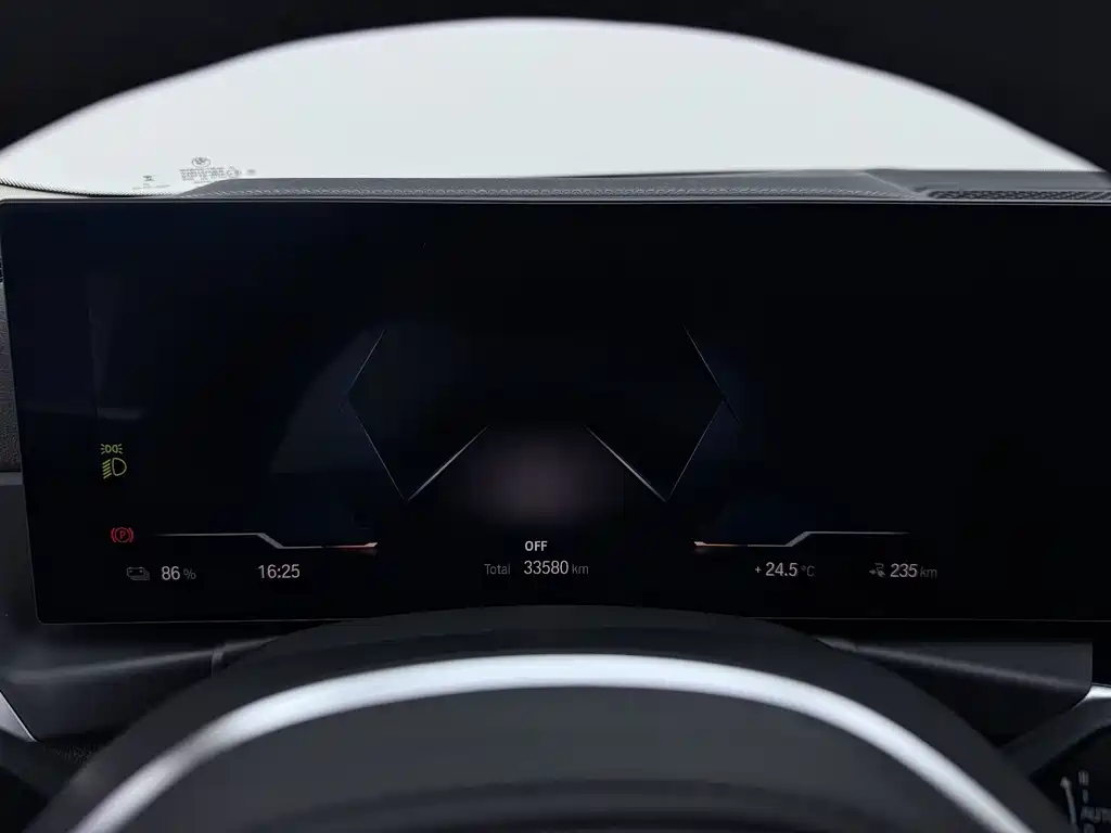 BMW i3 2023 — фото 10