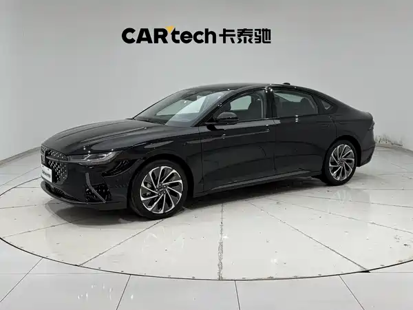 Lincoln Z 2025