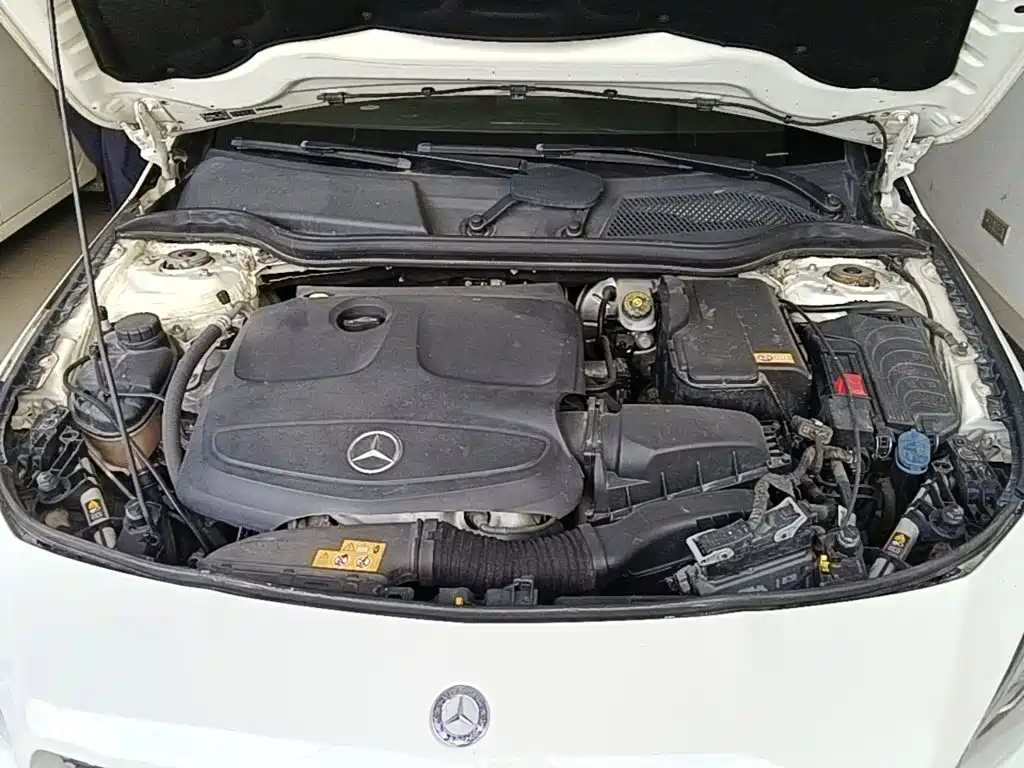 Mercedes-Benz CLA 2015 — фото 20
