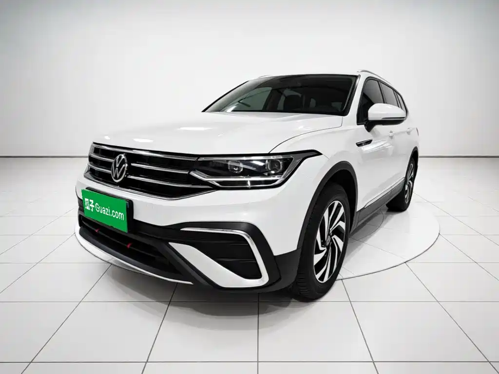 Volkswagen Tiguan L 2023