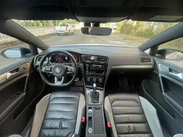 Volkswagen Golf 2019
