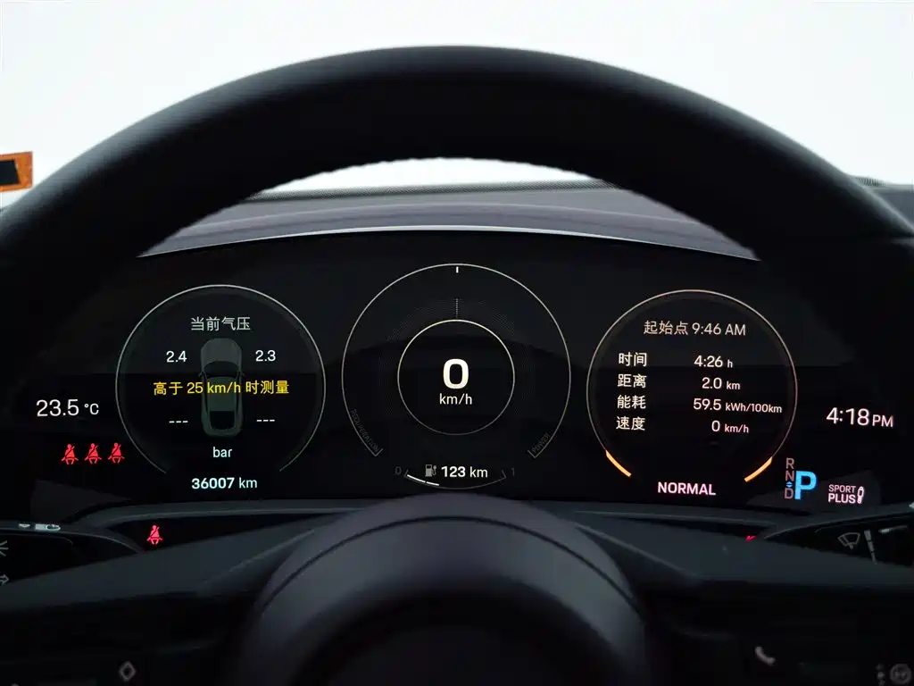 Porsche Taycan 2021 — фото 16