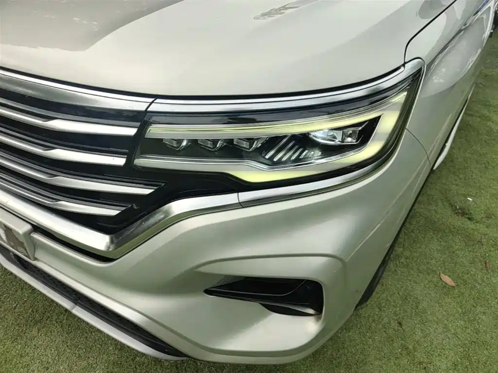 Roewe RX5 MAX 2020 — фото 24