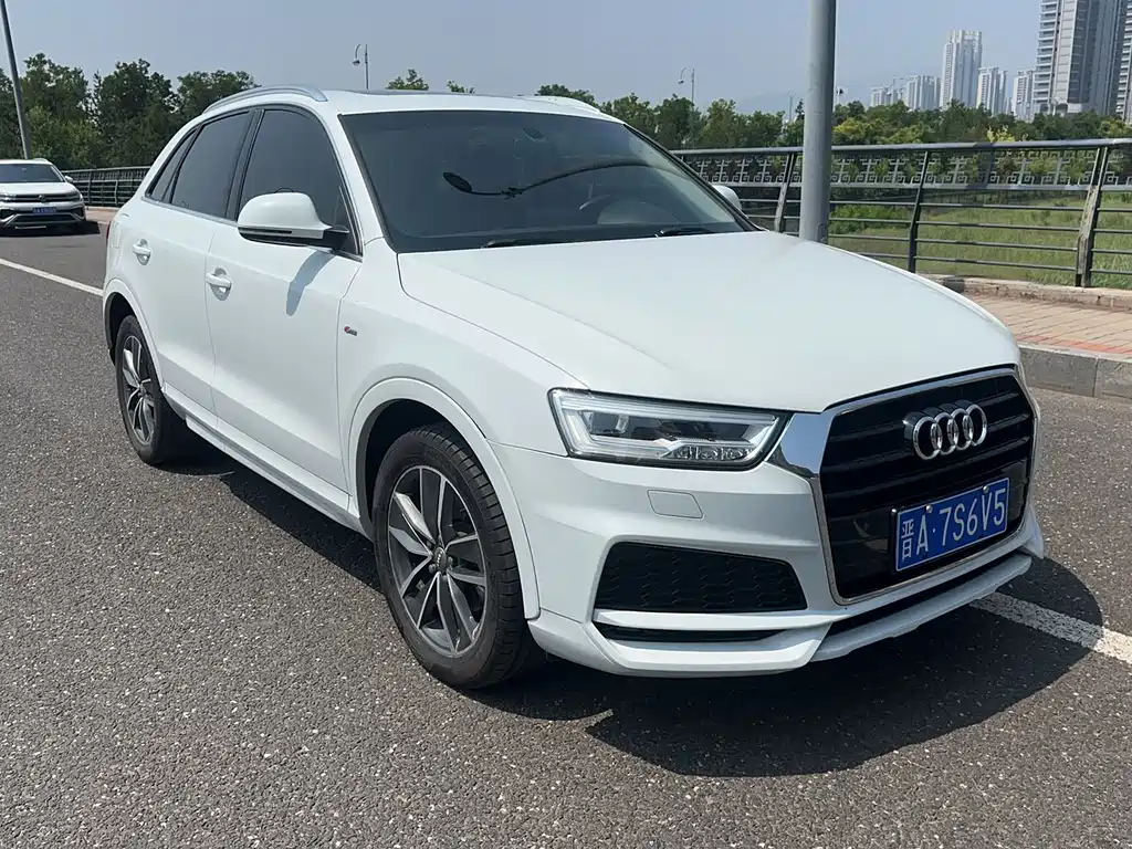 Audi Q3 2018 — фото 5