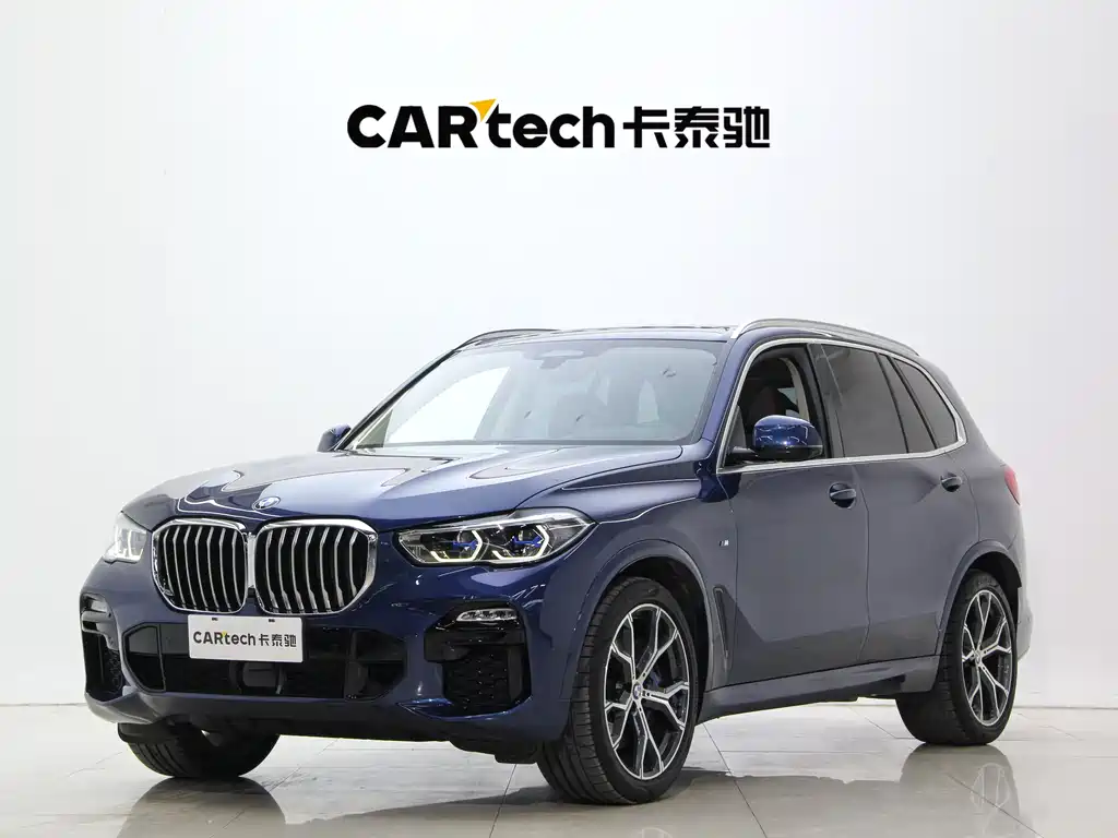 BMW X5 2019 — фото 1