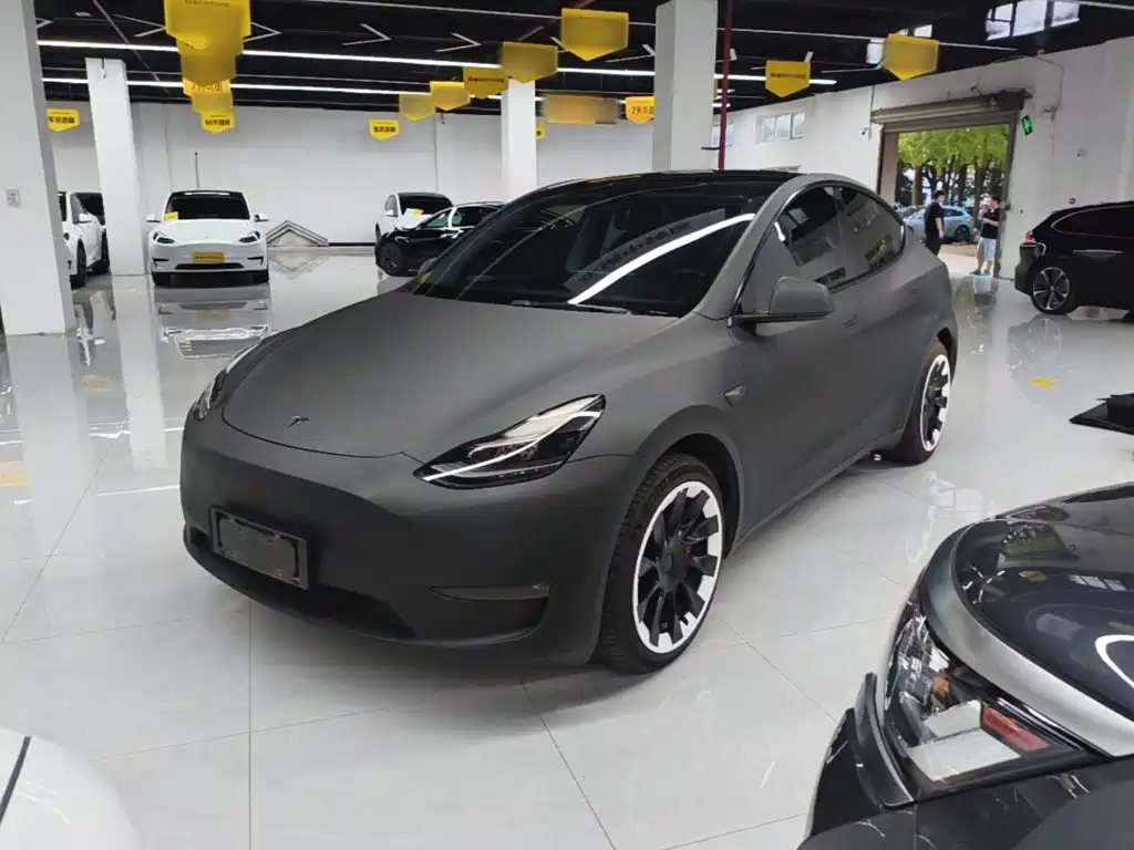Tesla Model Y 2022 — фото 1