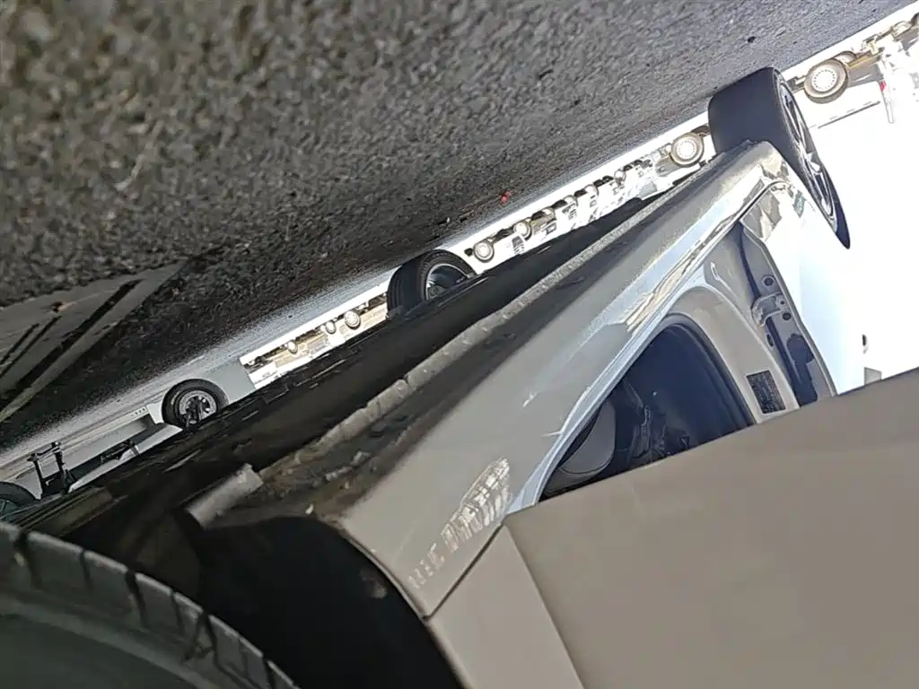 Hyundai Elantra 2022 — фото 21