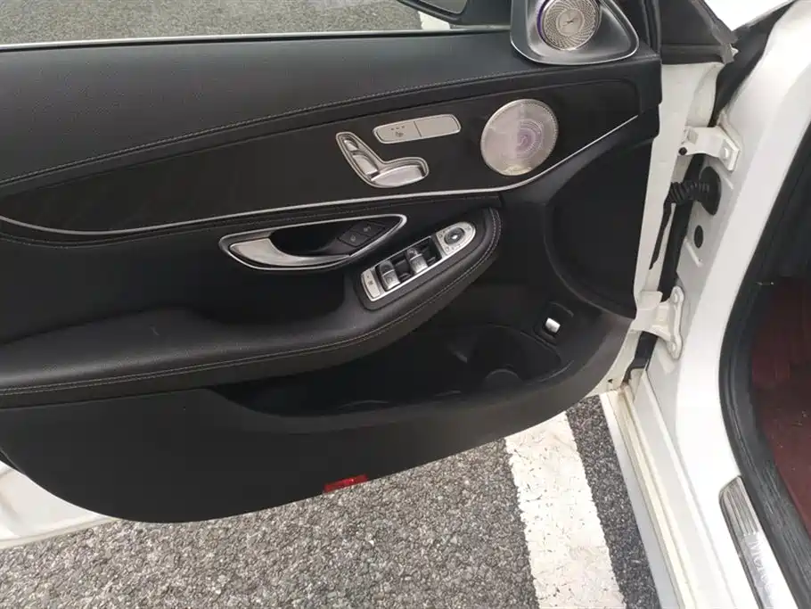 Mercedes-Benz C-Class 2018