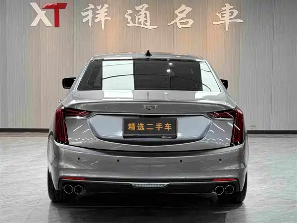 Cadillac CT6 2021