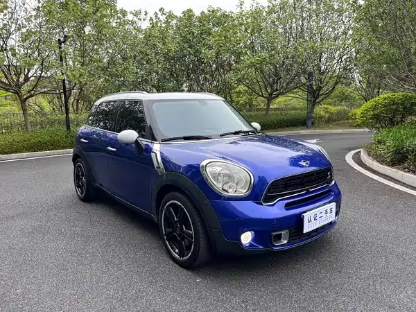 MINI Countryman 2014