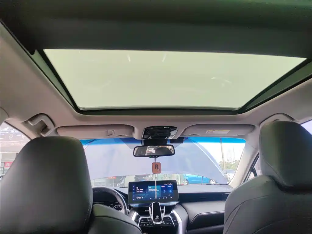 Toyota Harrier 2021 — фото 18