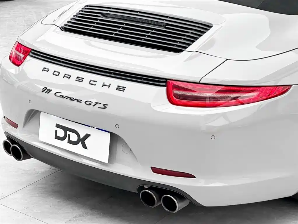 Porsche 911 2015 — фото 6
