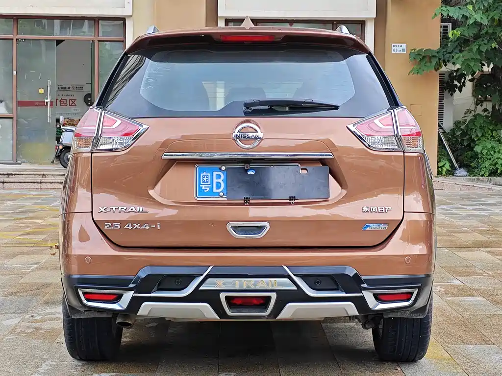 Nissan X-Trail 2014
