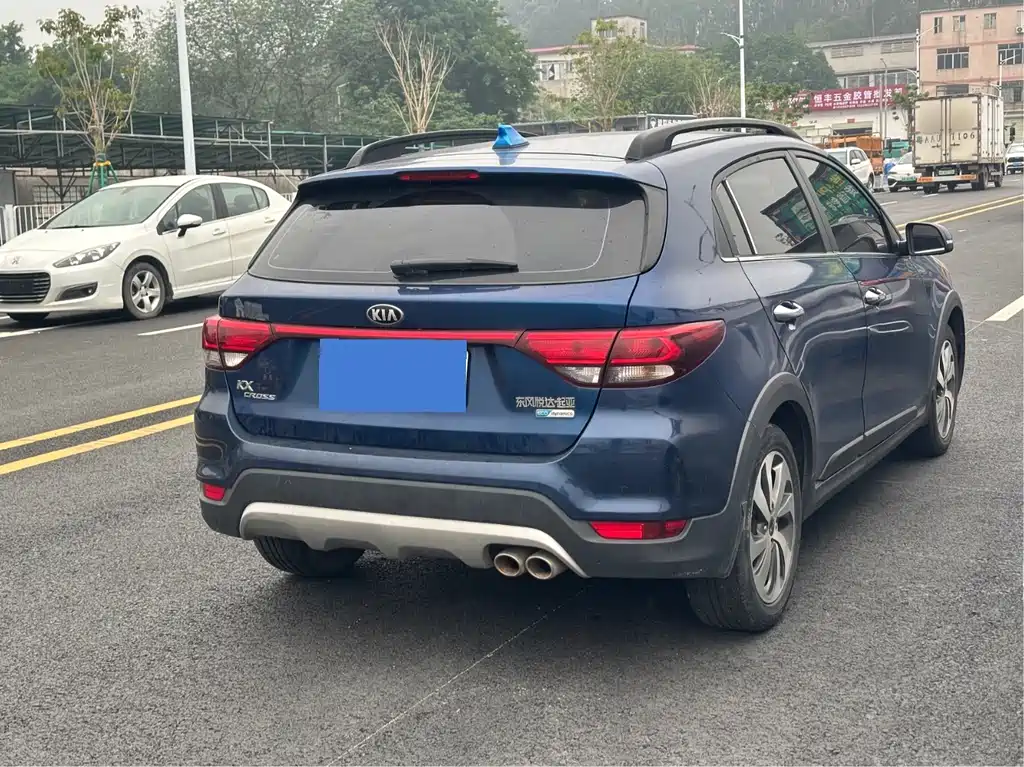 Kia KX Cross 2018 — фото 4