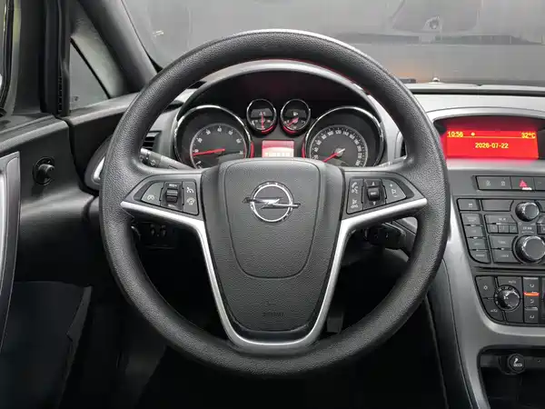 Opel Astra 2014