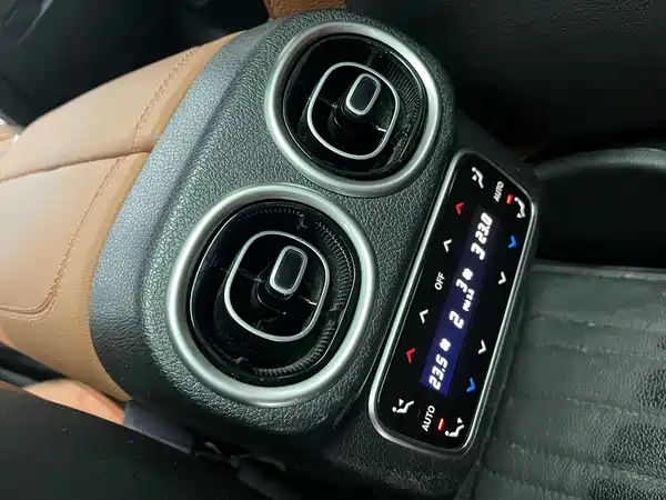 Mercedes-Benz GLC 2024