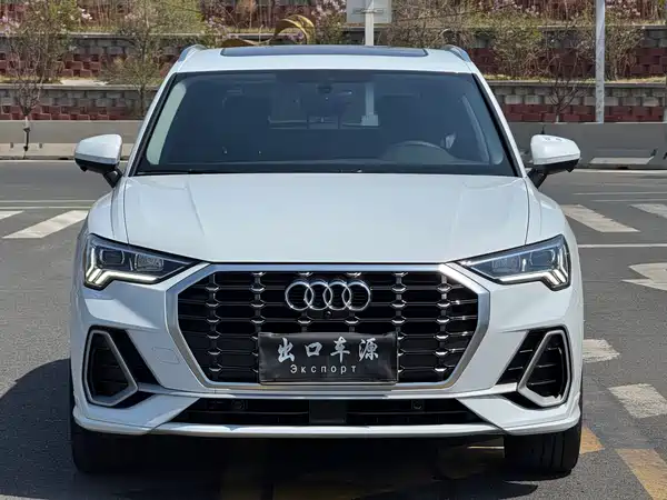 Audi Q3 2021