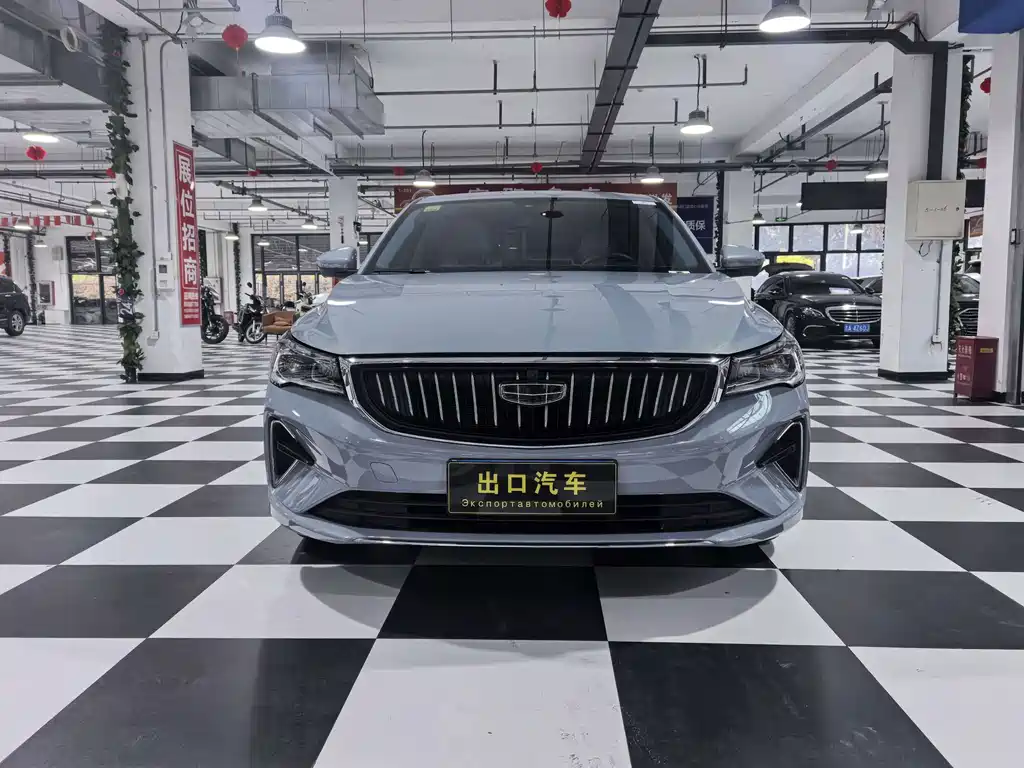 Geely Emgrand 2024